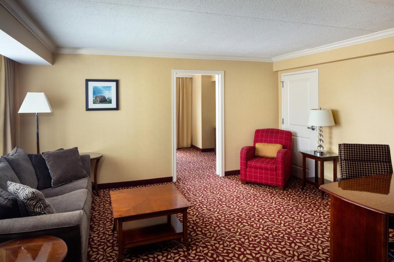 Hotel Indianapolis Marriott East Esterno foto