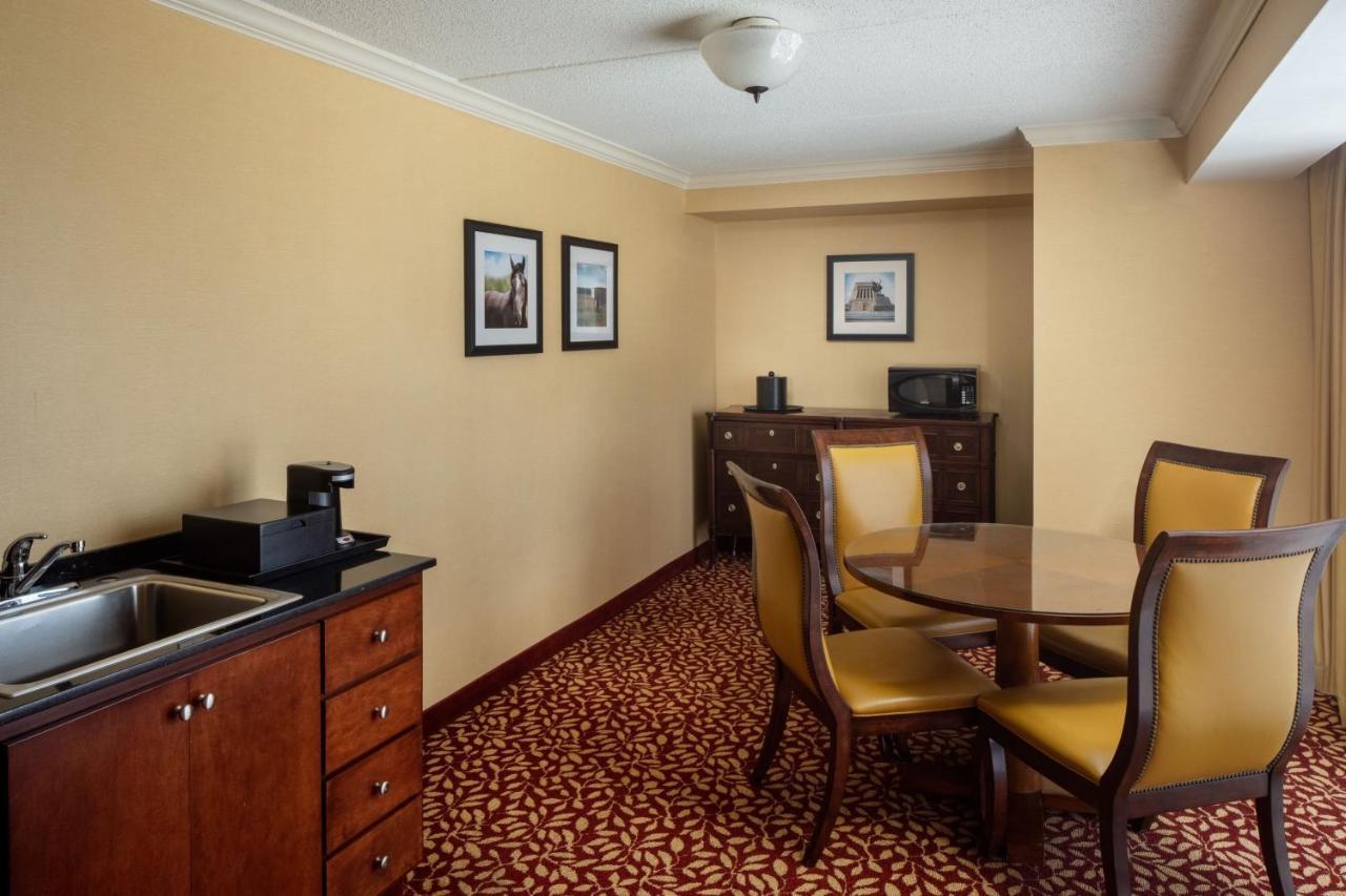 Hotel Indianapolis Marriott East Esterno foto