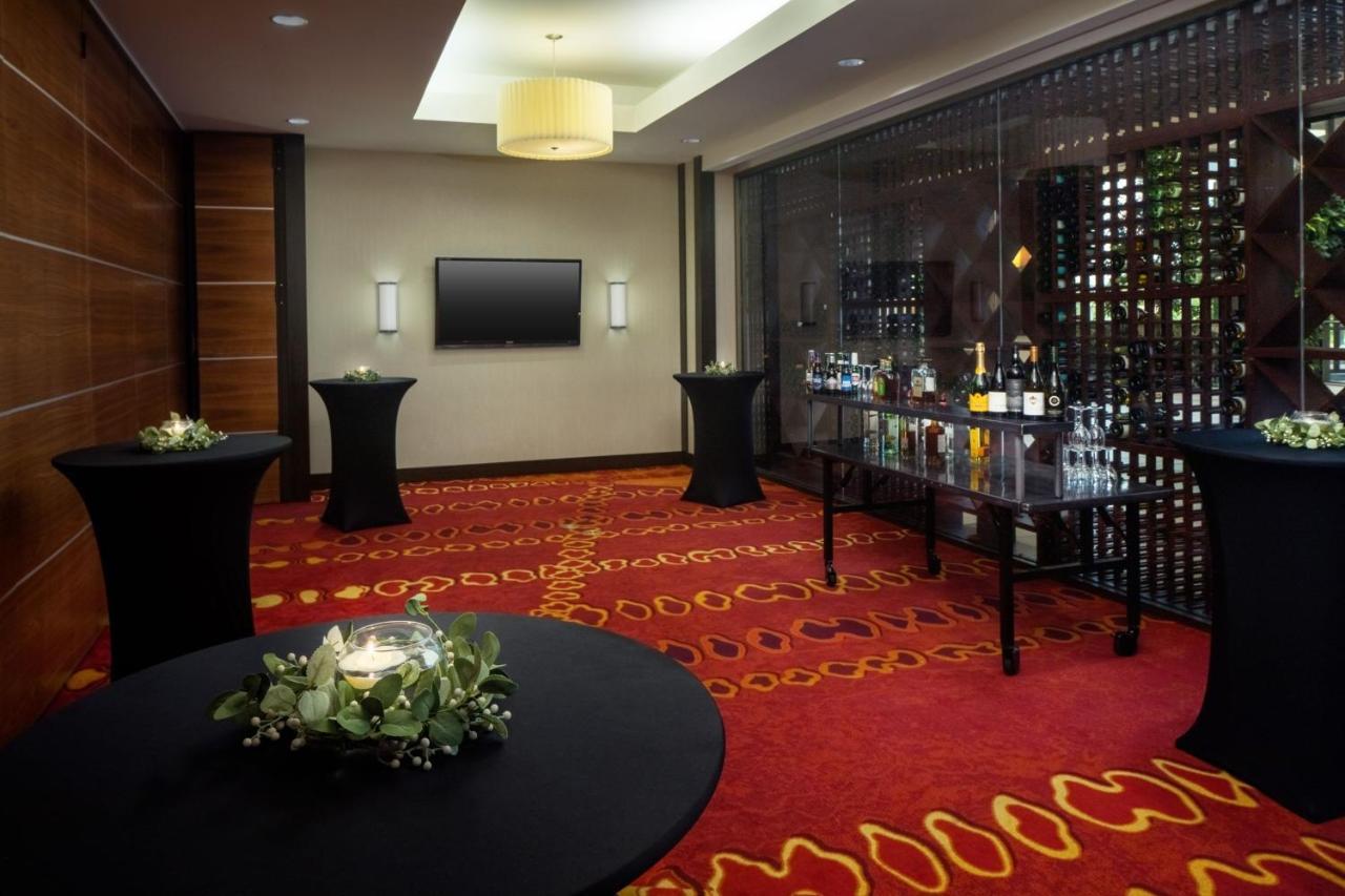Hotel Indianapolis Marriott East Esterno foto