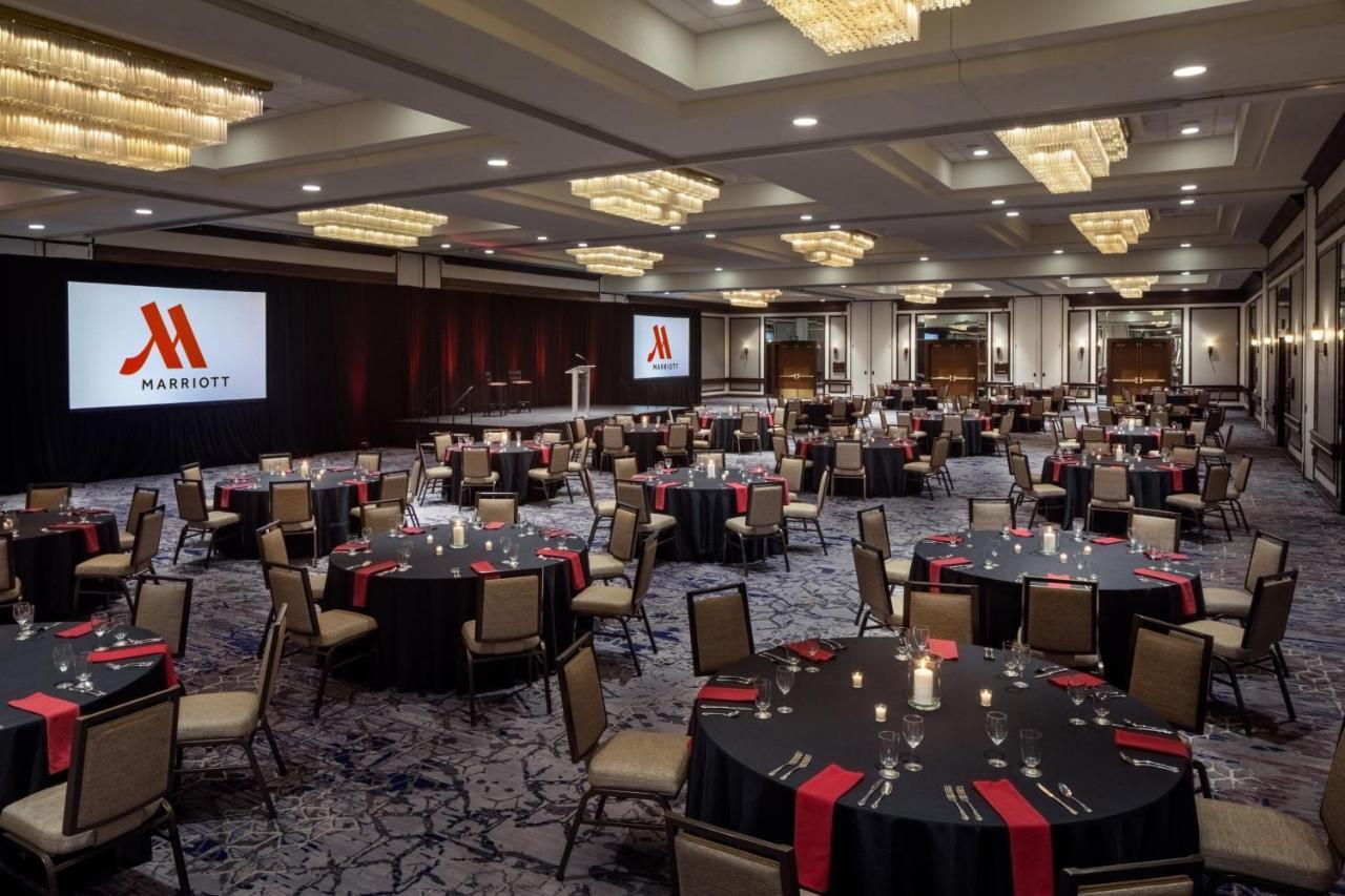 Hotel Indianapolis Marriott East Esterno foto